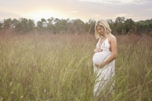 Lawreceville and Atlanta Maternity Photographer- Maternity Photo ideas and poses in field