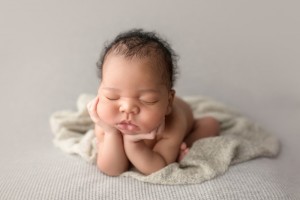 atlanta newborn photographer, atlanta baby photographer, atlanta family photographer, atlanta lifestyle photographer, bright and airy photographer atlanta, alpharetta newborn photographer, alpharetta family photographer, georgia family photographer, best atlanta photographer, newborn photos atlanta, buckhead baby photographer, buckhead newborn photographer, buckhead family photographer, baby photos at home, roswell family photographer, roswell newborn photographer, best newborn photographer atlanta, midtown atlanta family photographer