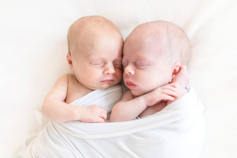 atlanta newborn twin photo session
