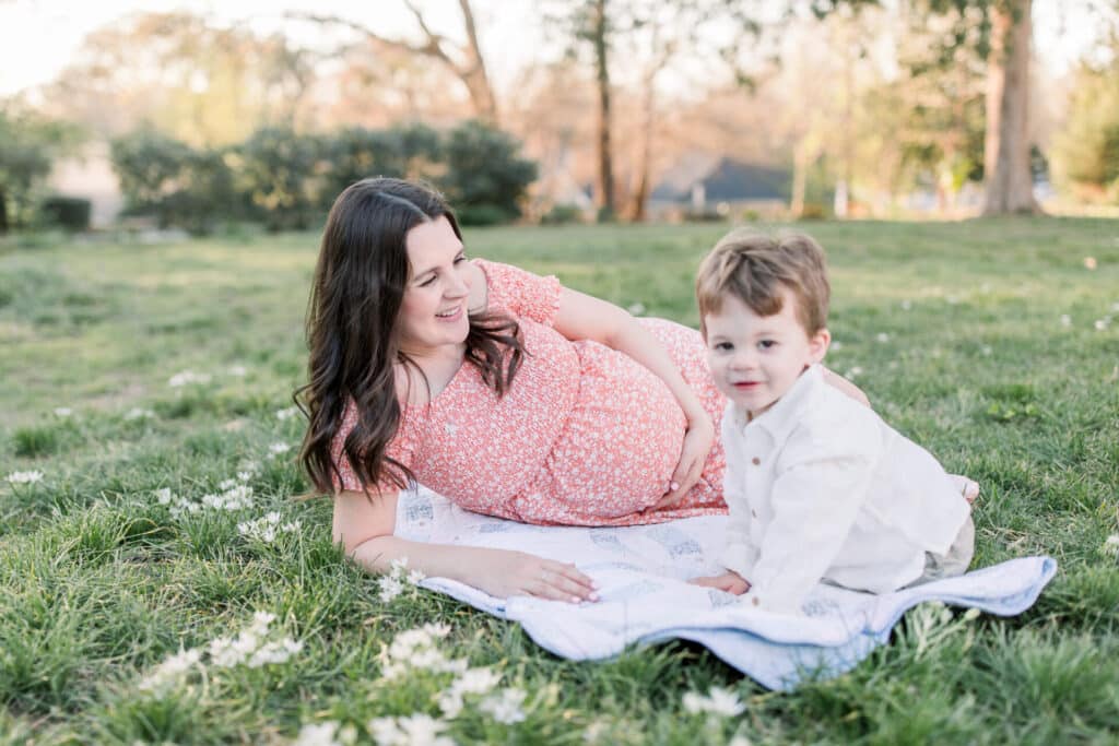 Atlanta Maternity Photographer, family maternity photos roswell
