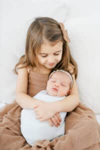 atlanta baby photographer, sibling and newborn poses, sibling and newborn posing, atlanta newborn photographer, Alpharetta newborn photographer