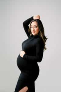modern maternity portraits
