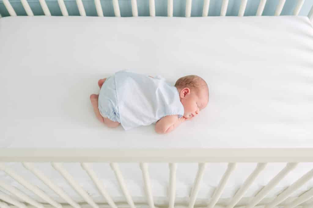 newborn photographer in atlanta, atlanta baby phtoographer, classic nursery decor, newborn photographer near me