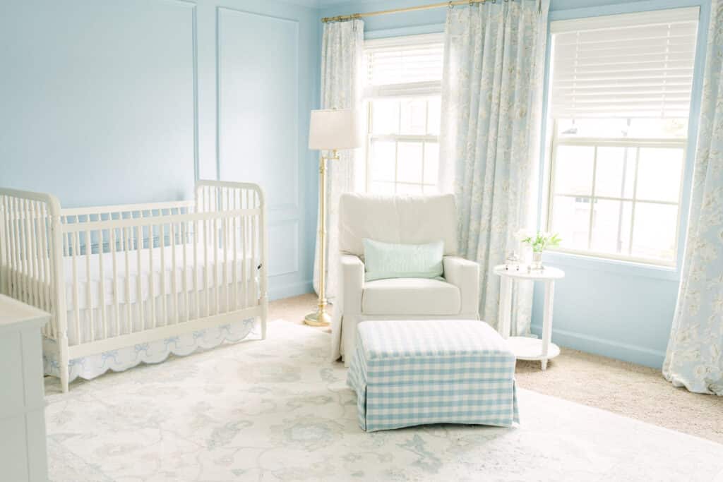 newborn photographer in atlanta, atlanta baby phtoographer, classic nursery decor, newborn photographer near me