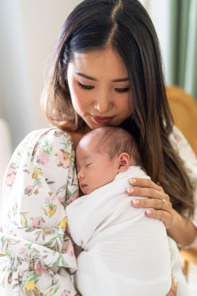 atlanta newborn photos, newborn session in dark home