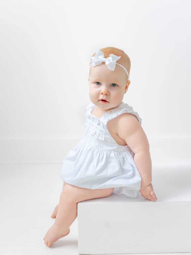 baby milestone photography atlanta, atlanta family photographer, atlanta baby photographer, sitter session atlanta