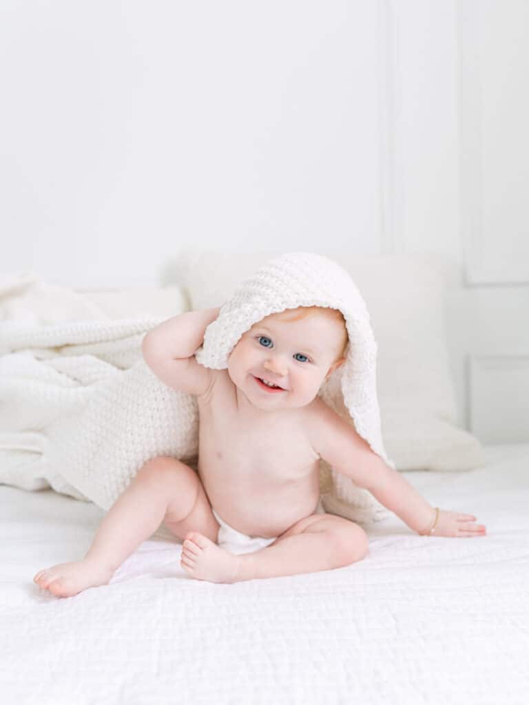 Baby Milestone Photography in Atlanta, Baby Milestone Photography in Atlanta, baby milestone photography atlanta, atlanta family photographer, atlanta baby photographer, sitter session atlanta